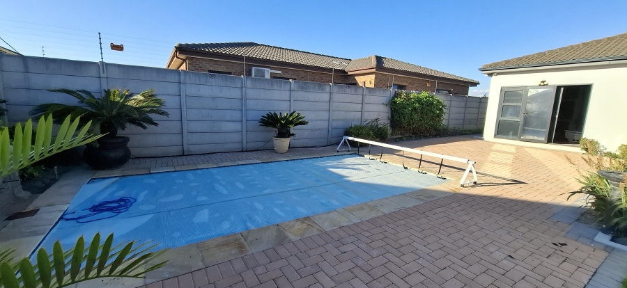 To Let 3 Bedroom Property for Rent in Sonkring Western Cape